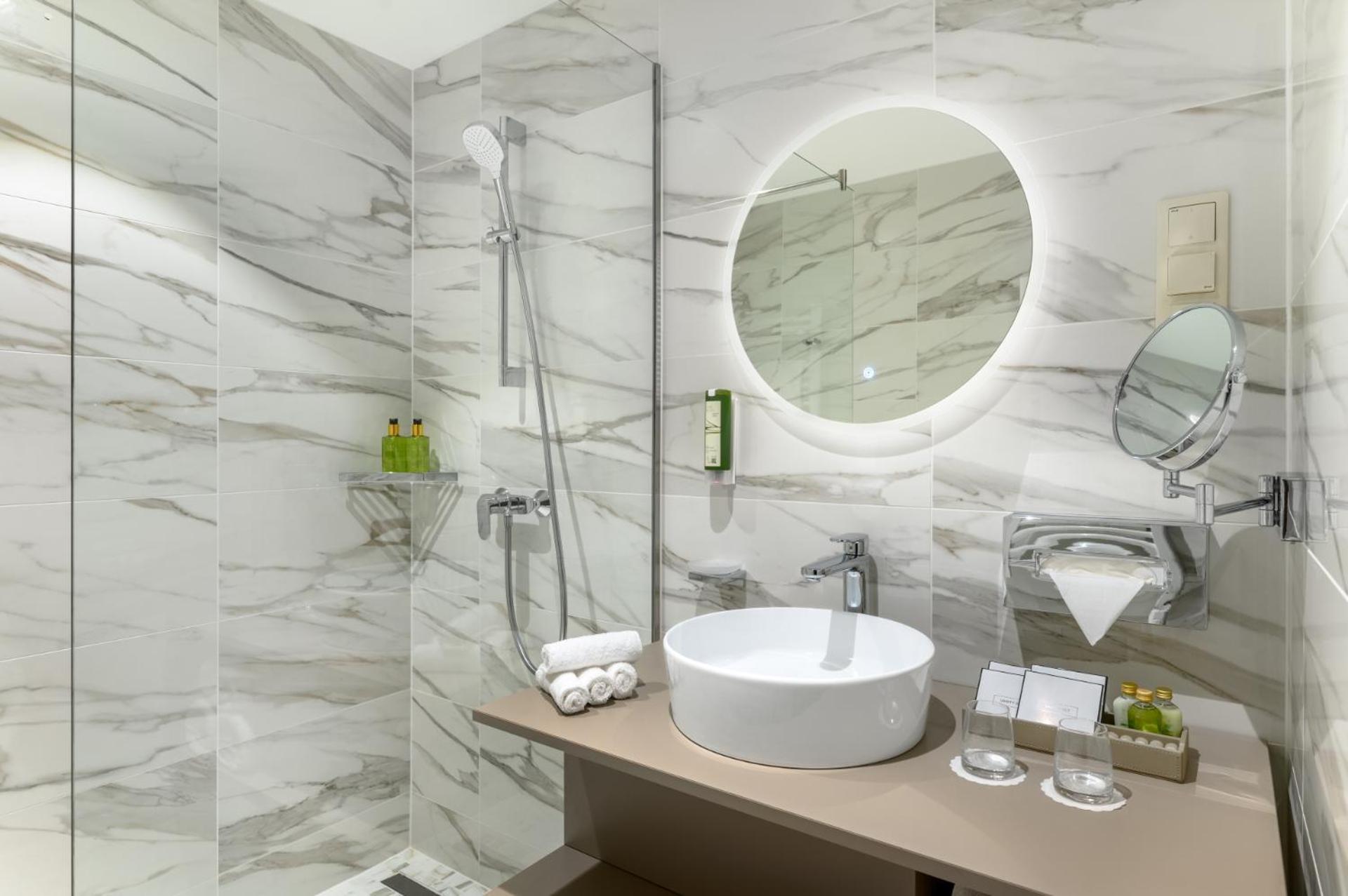 Kenese Bay Garden Resort & Conference Balatonkenese Εξωτερικό φωτογραφία